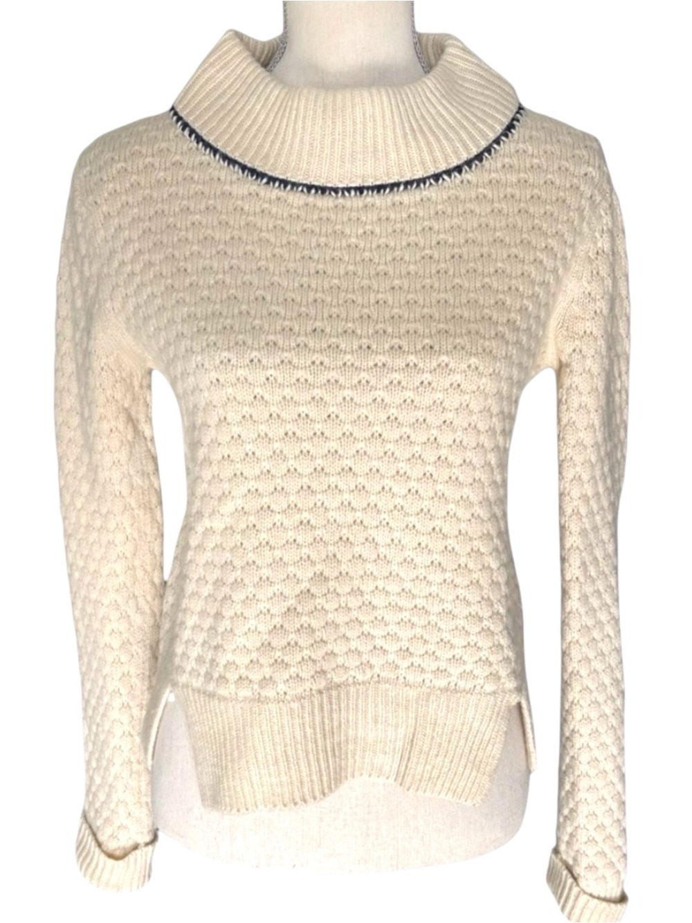 French Connection Cream Wool Blend Texture Knit Mock Neck Split Hem Sweater (XS)